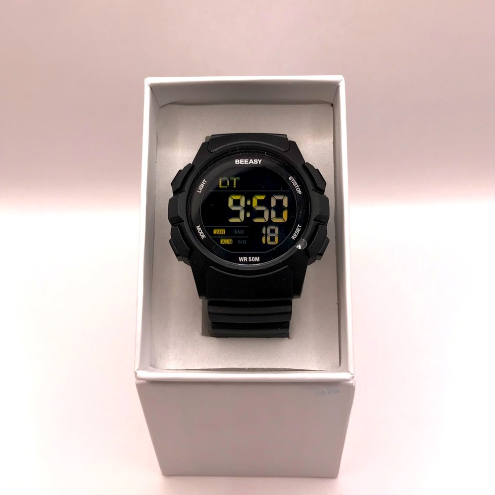 Beeasy Men’s Black Digital Sports Watch